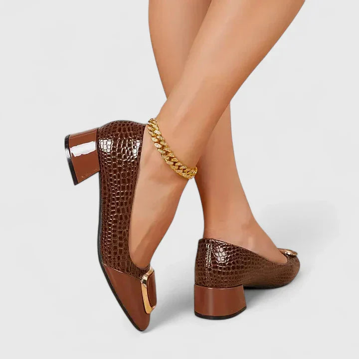 Brown / 12 US | 43 EU